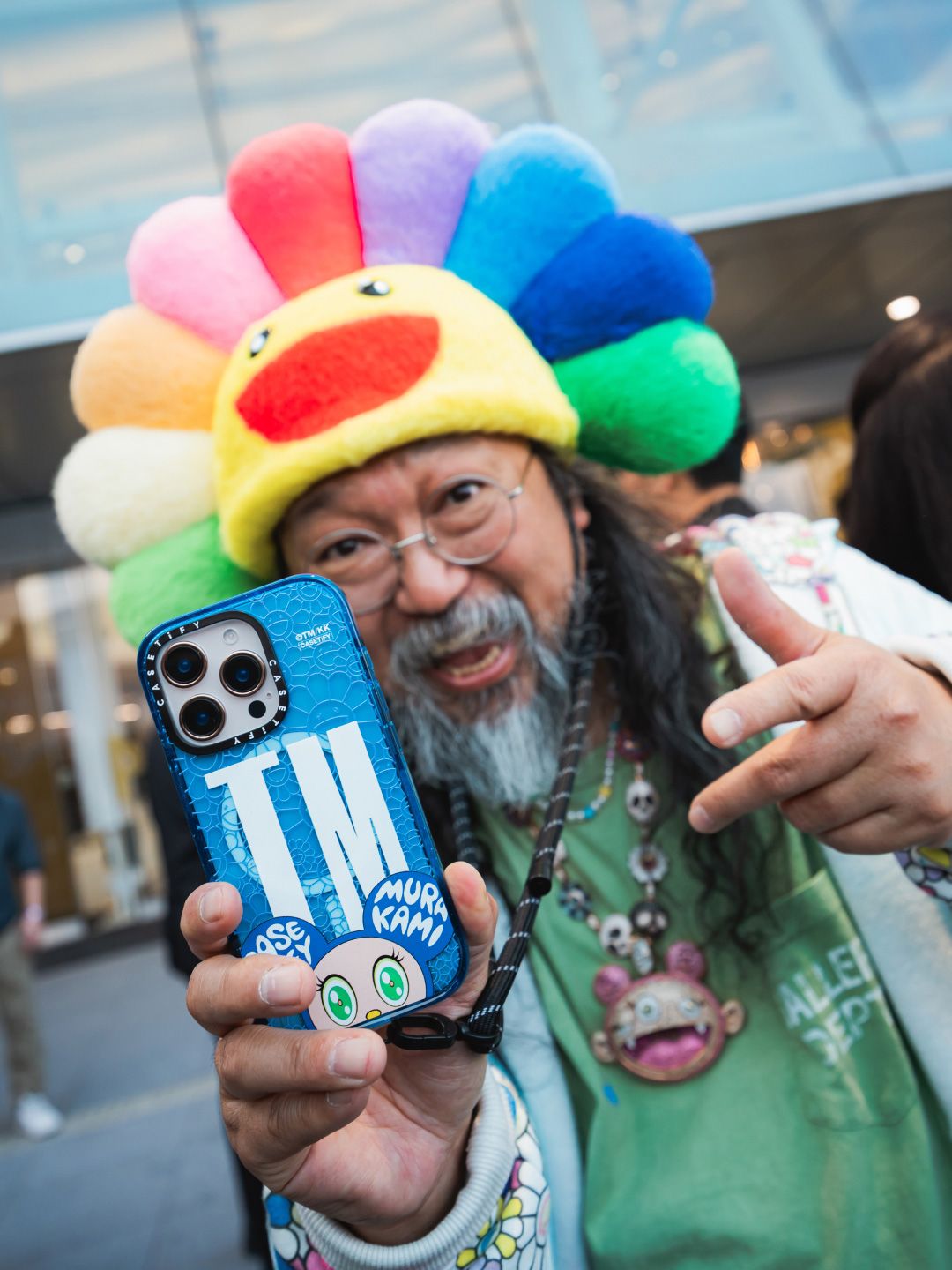 <img src="https://cdn-stamplib.casetify.com/cms/image/22df6b0442244fec3b9c9a5542b82589.svg"><br>Launching our most exclusive tier of collections with the legendary artist