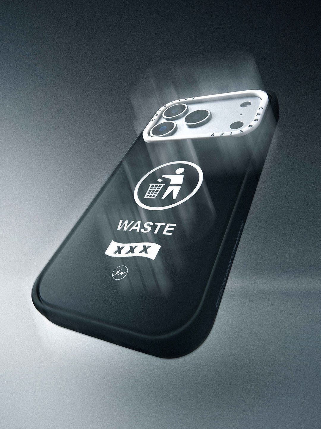 限量白色相机环