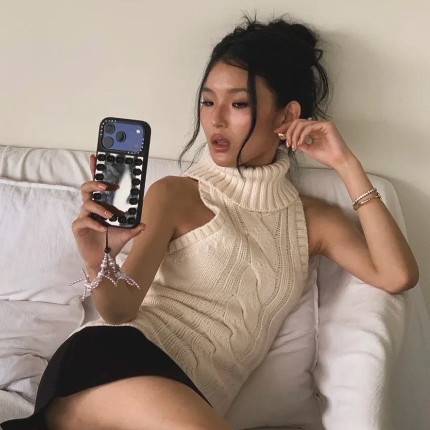 @Lili X Stick-it Mirror Case