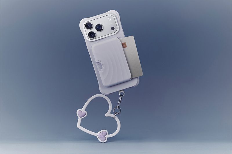 Essentials by CASETiFY