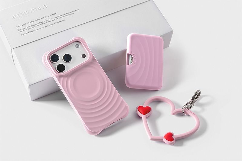 Essentials by CASETiFY